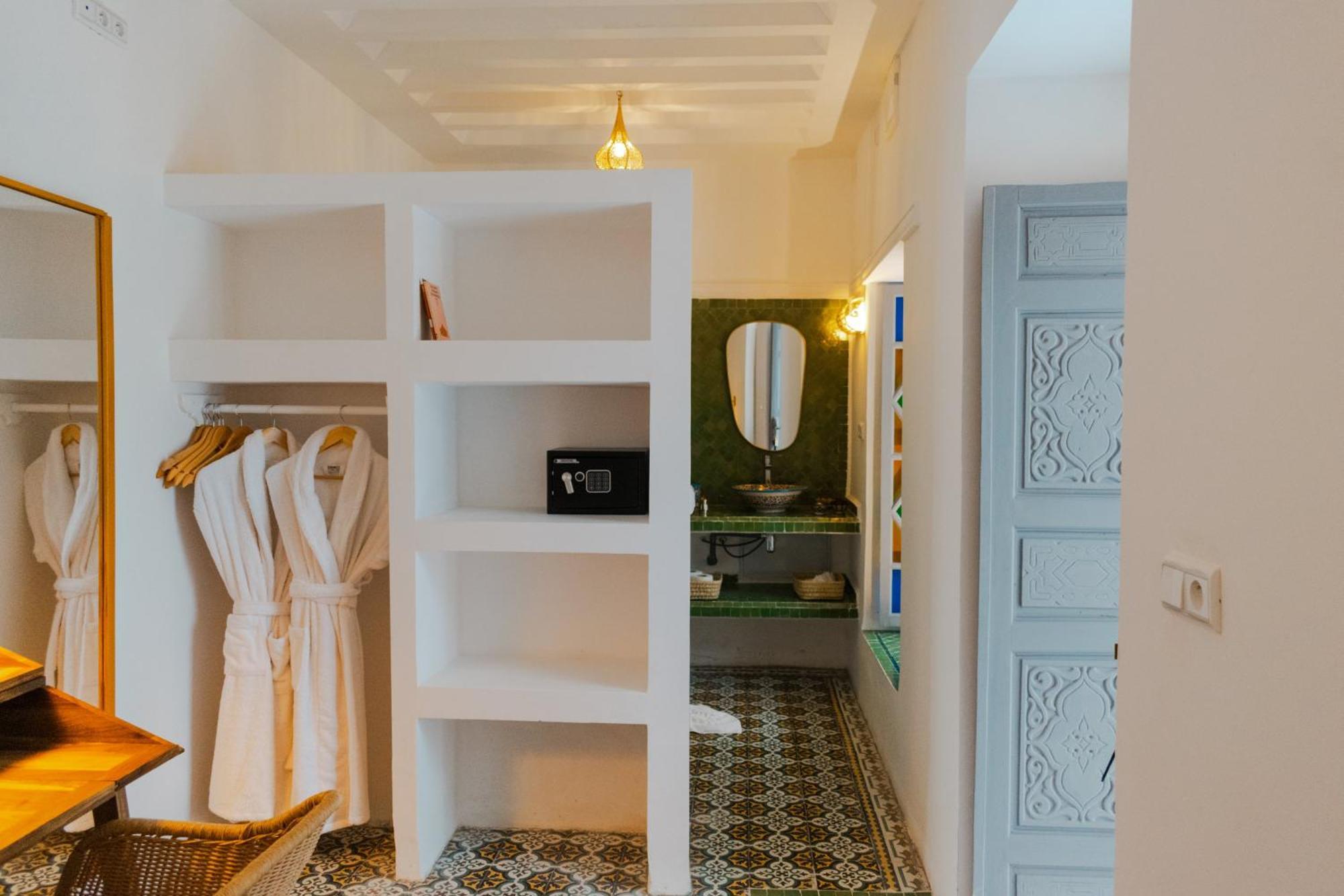 Boutique Hotel La Maison Darts Et Medicine Marrakesh Rom bilde